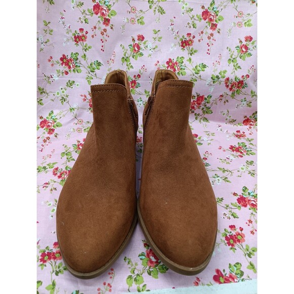 Time & Tru Womens Tan Booties Size 11 - Picture 2 of 4